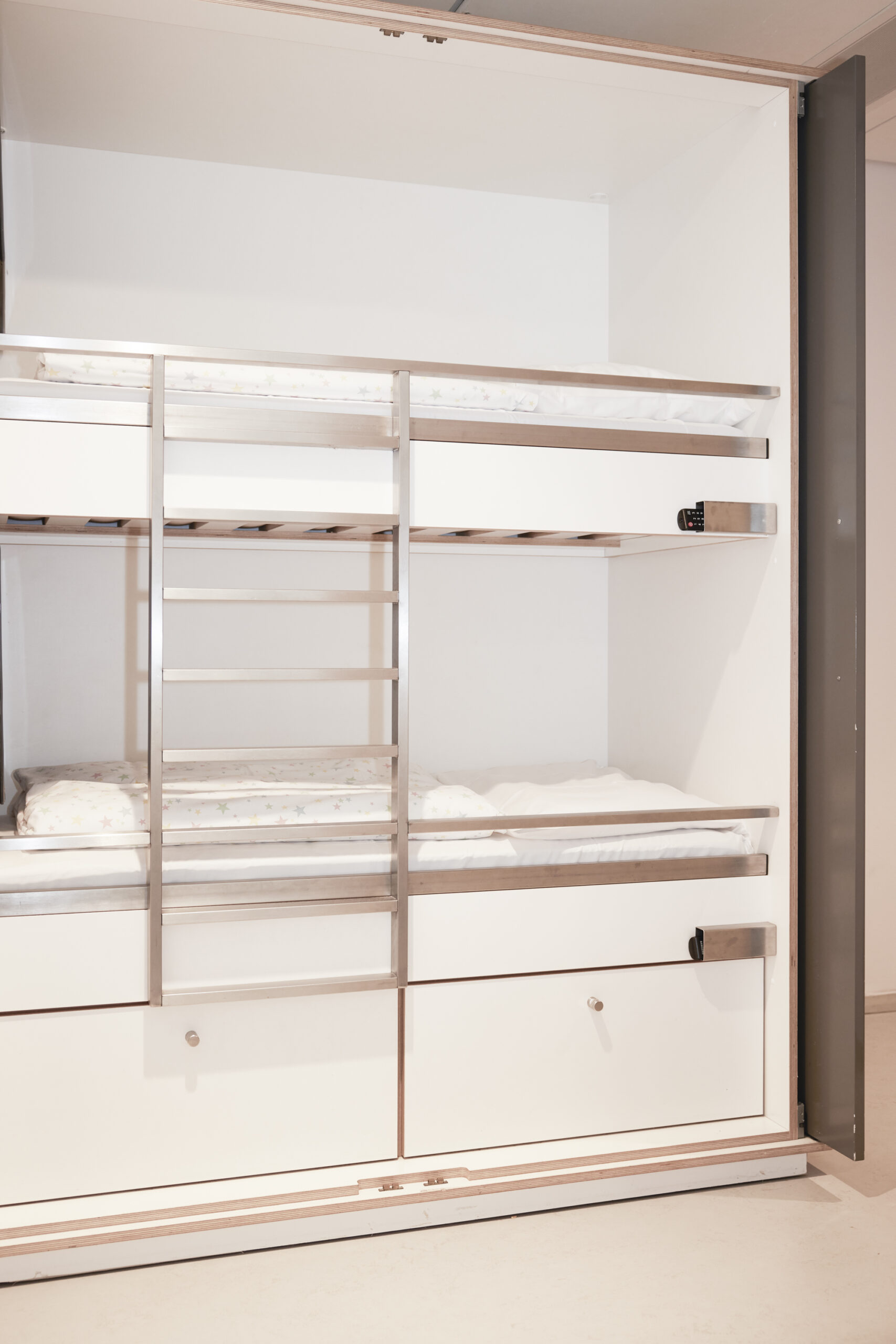 ROOMY-1010 (10)