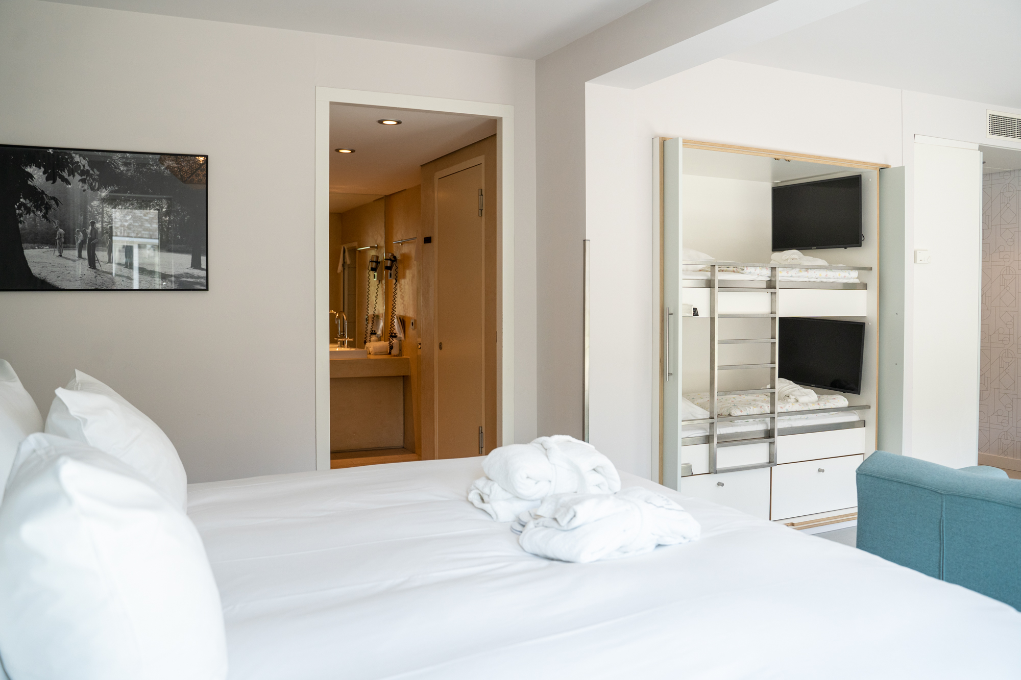 WJS - blooming hotel - Waterfront Junior Suite-26
