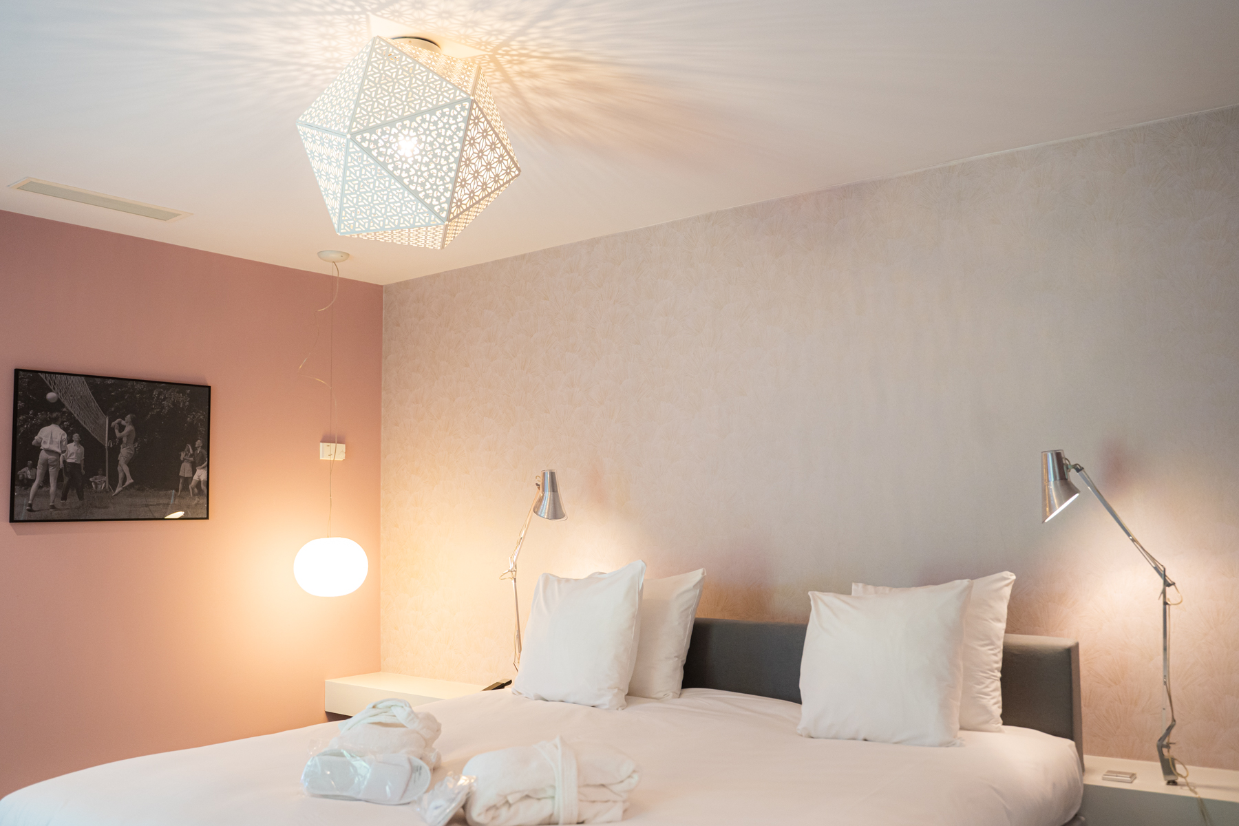 suite hotelkamer met jacuzzi blooming hotel-13